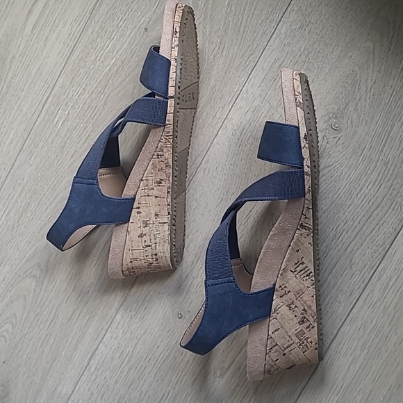 Navy Suede Wedges - Picture 4 of 6